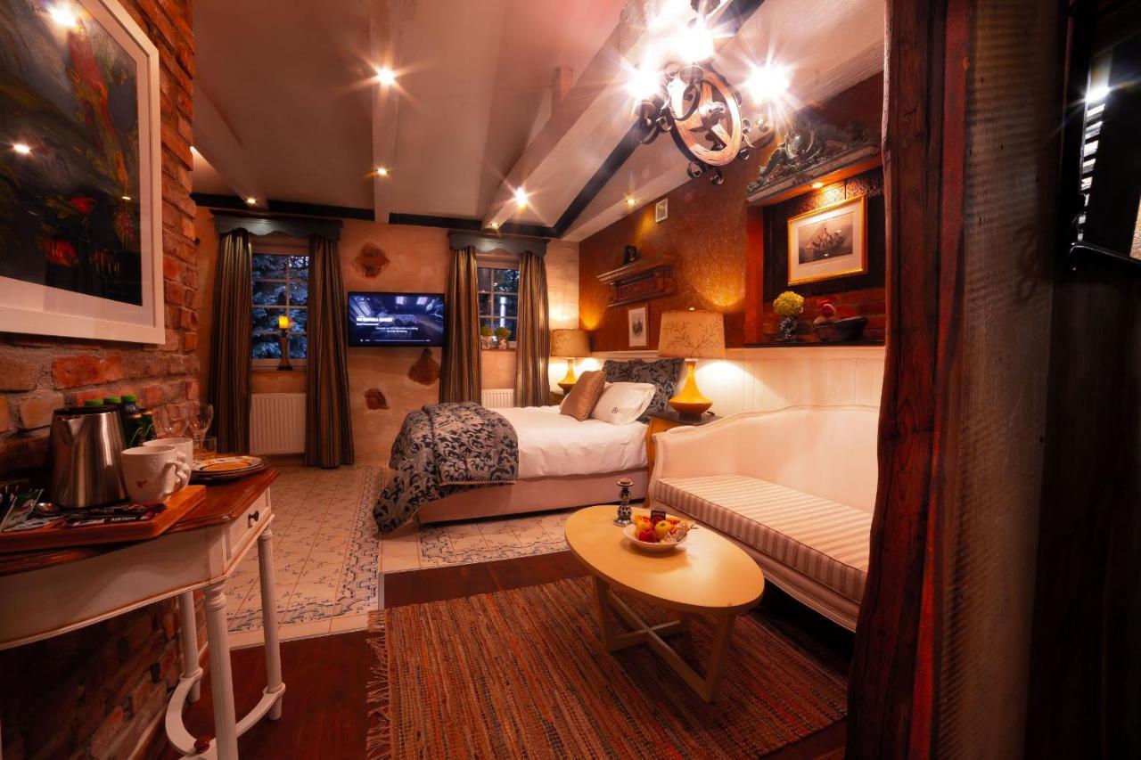 Paul'S Fantasia Boutique Suites Щецин Экстерьер фото