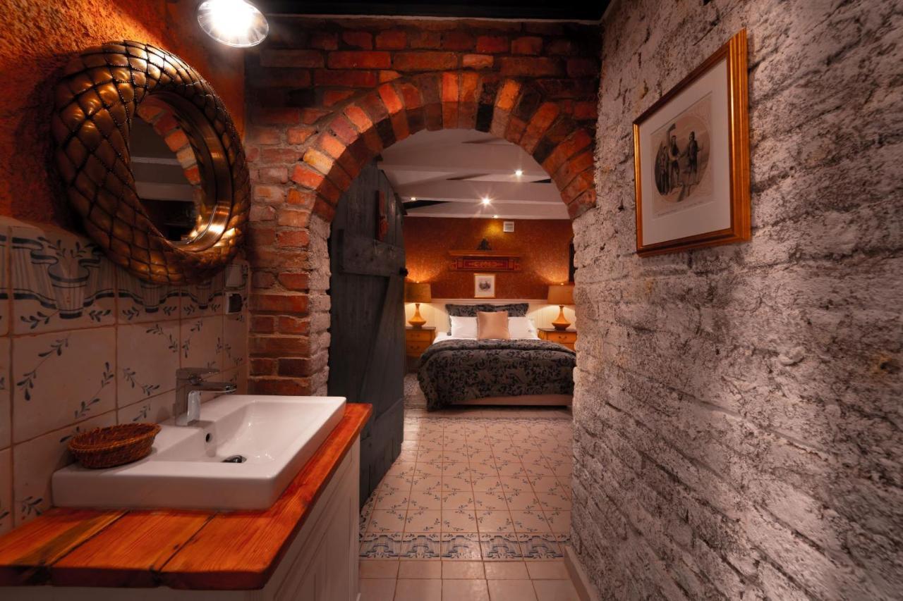 Paul'S Fantasia Boutique Suites Щецин Экстерьер фото