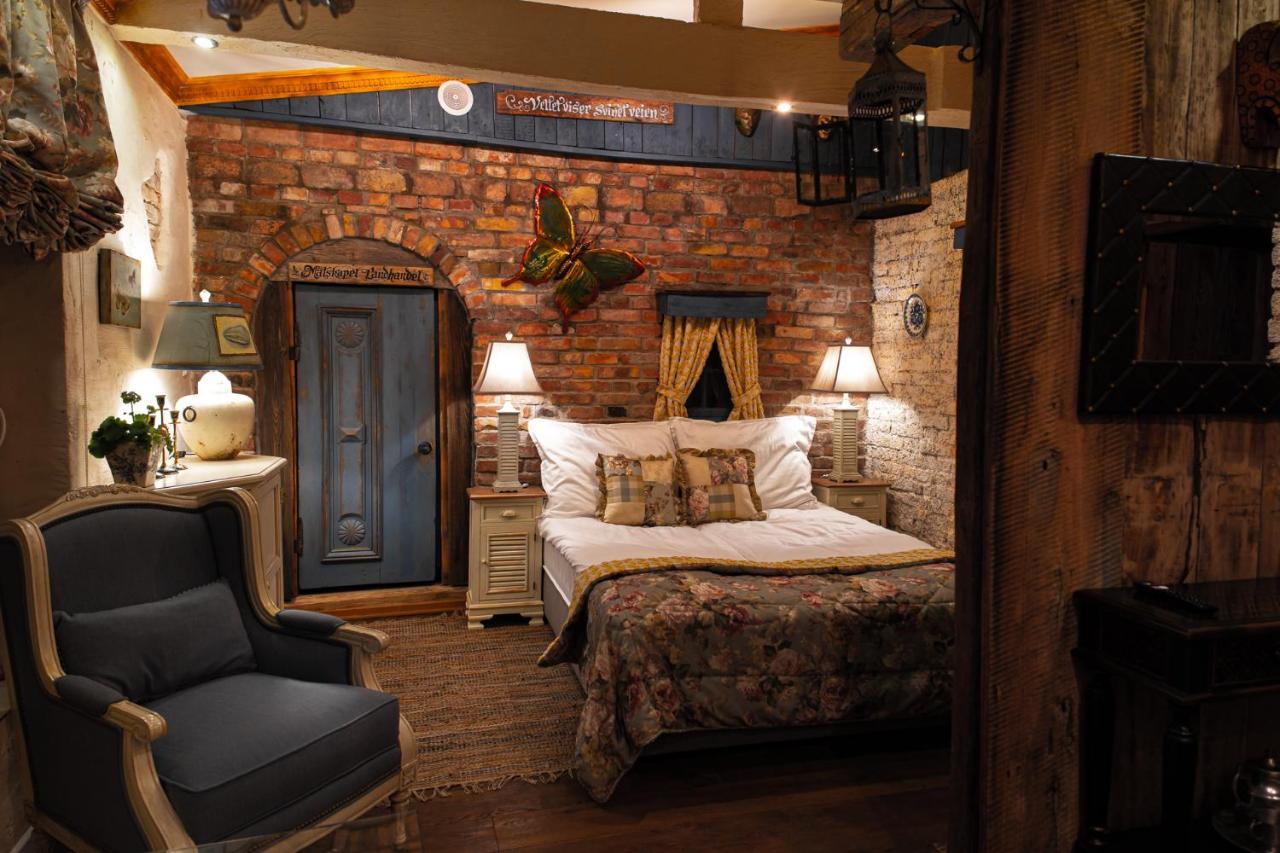 Paul'S Fantasia Boutique Suites Щецин Экстерьер фото