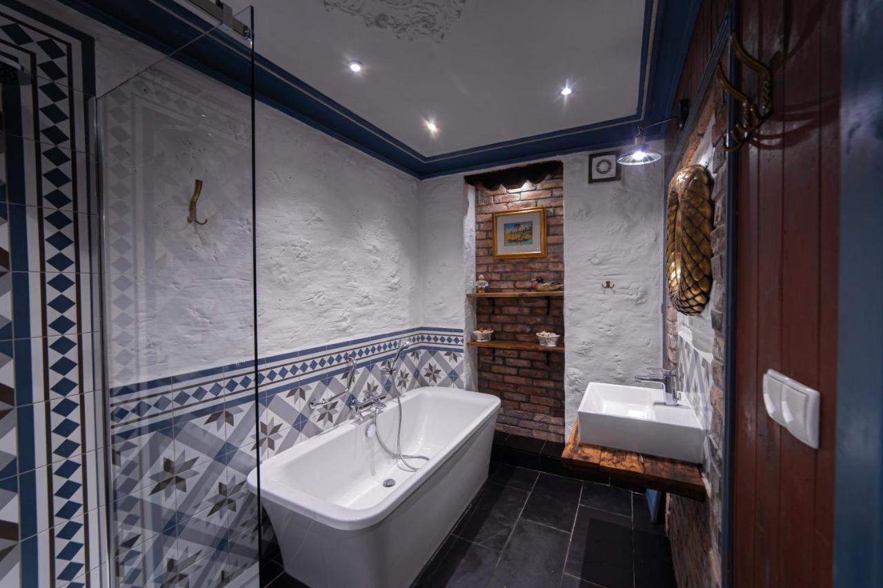 Paul'S Fantasia Boutique Suites Щецин Экстерьер фото